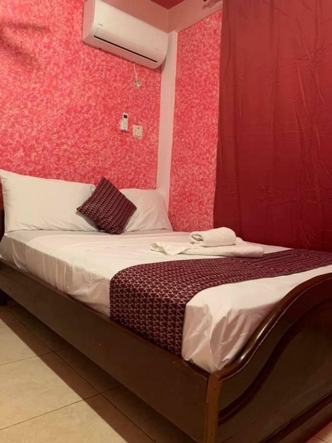 Vlv International Guest House 콜롤리 외부 사진