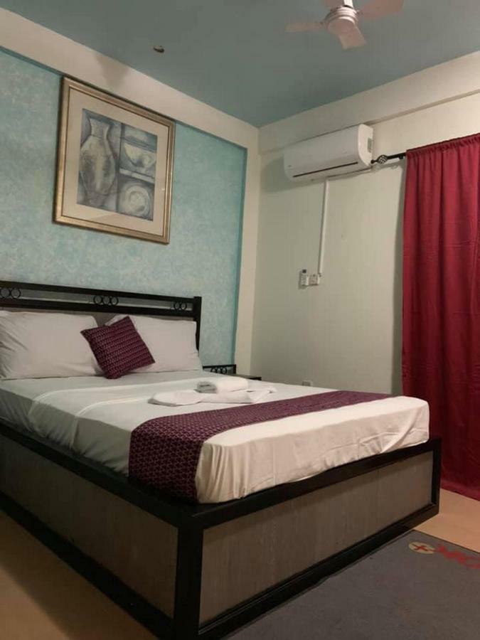 Vlv International Guest House 콜롤리 외부 사진
