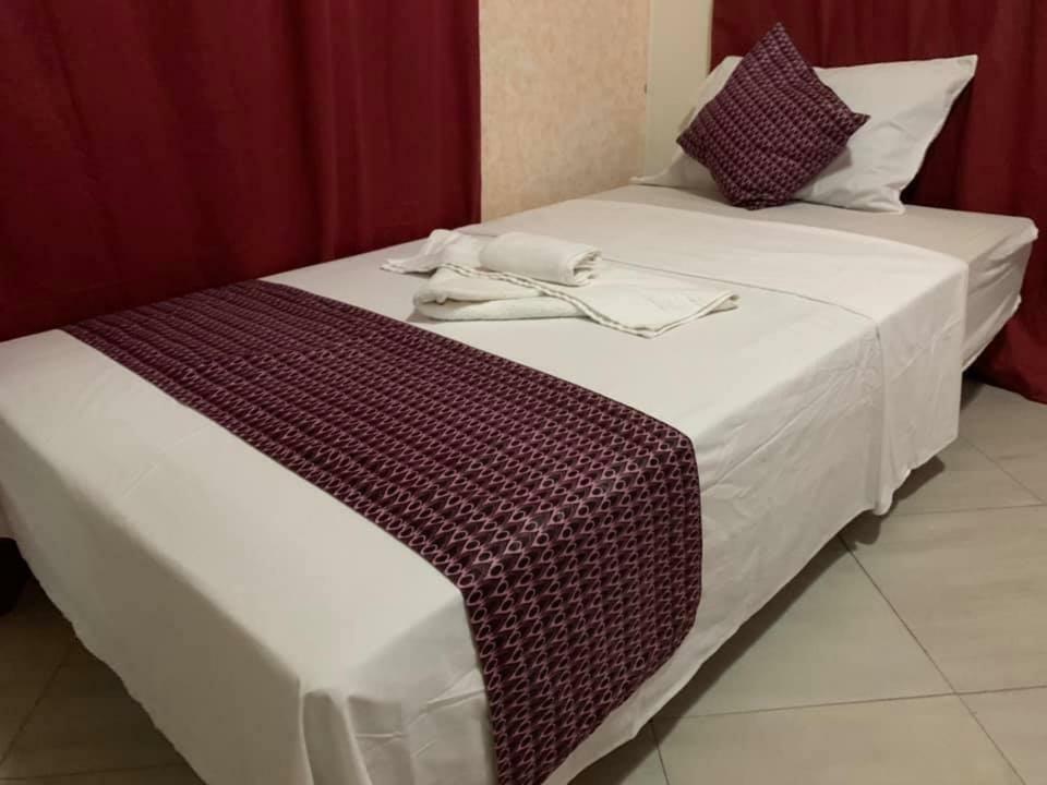 Vlv International Guest House 콜롤리 외부 사진