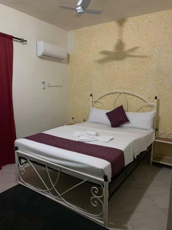 Vlv International Guest House 콜롤리 외부 사진