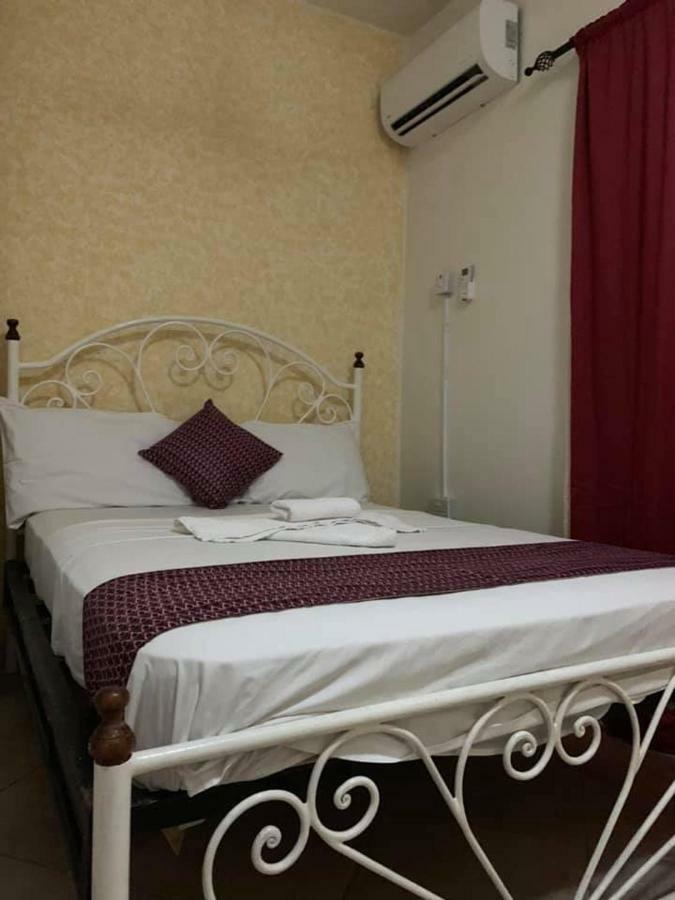 Vlv International Guest House 콜롤리 외부 사진